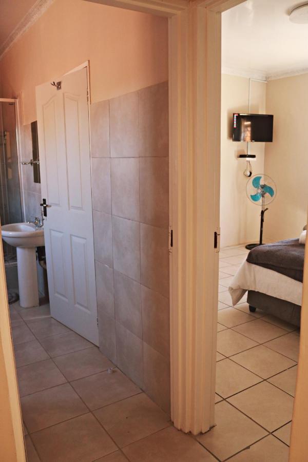 My Guesthouse Kimberley Ngoại thất bức ảnh
